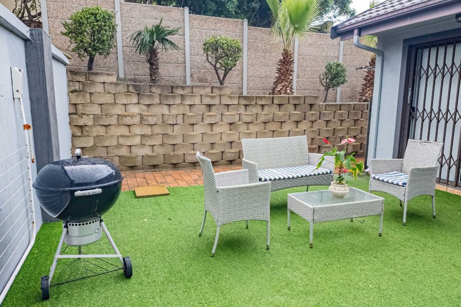 4 Bedroom Property for Sale in Island View Western Cape